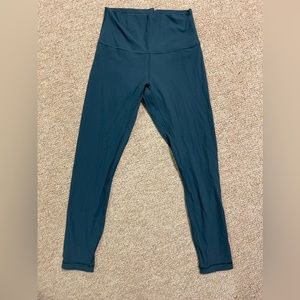 Matching Green Lululemon Sports Bra and leggings Set